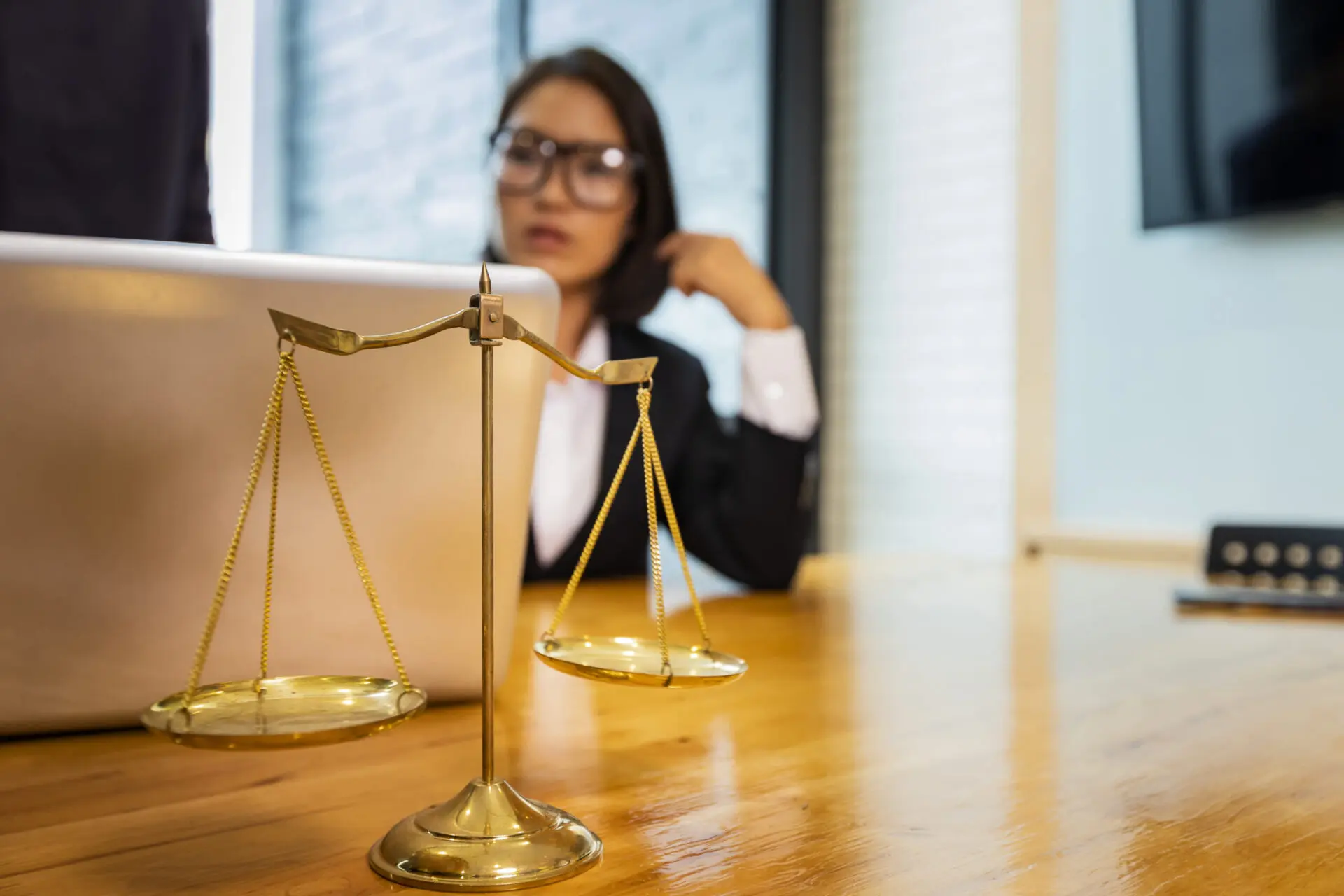 How EH Mediation Helps You Make Informed and Cost-Effective Decisions Basingstoke